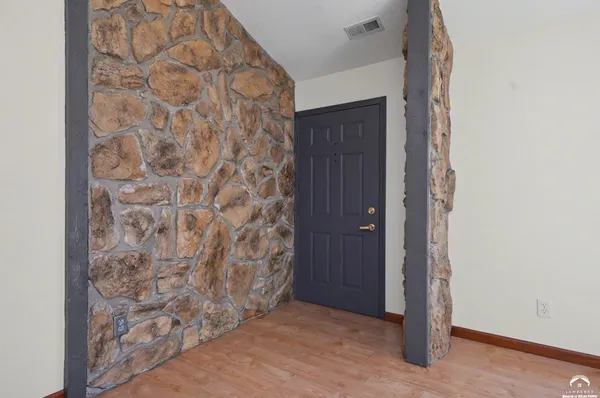 $334,880 | 3008 Westdale Place, Lawrence, KS 66049