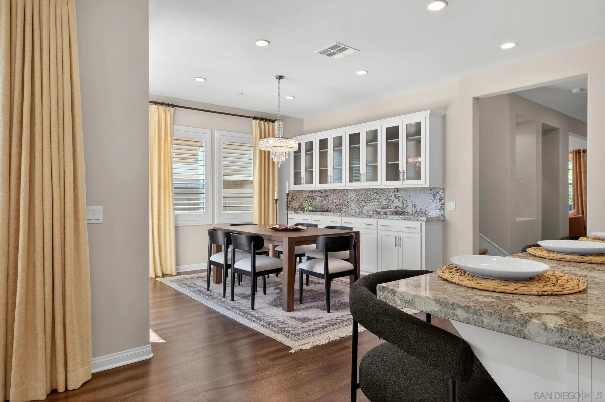 21421 Trail Ridge Drive Escondido, CA 92029 - Photo 13 of 42 HUGE dining room off the kitchen with tons of natural light!