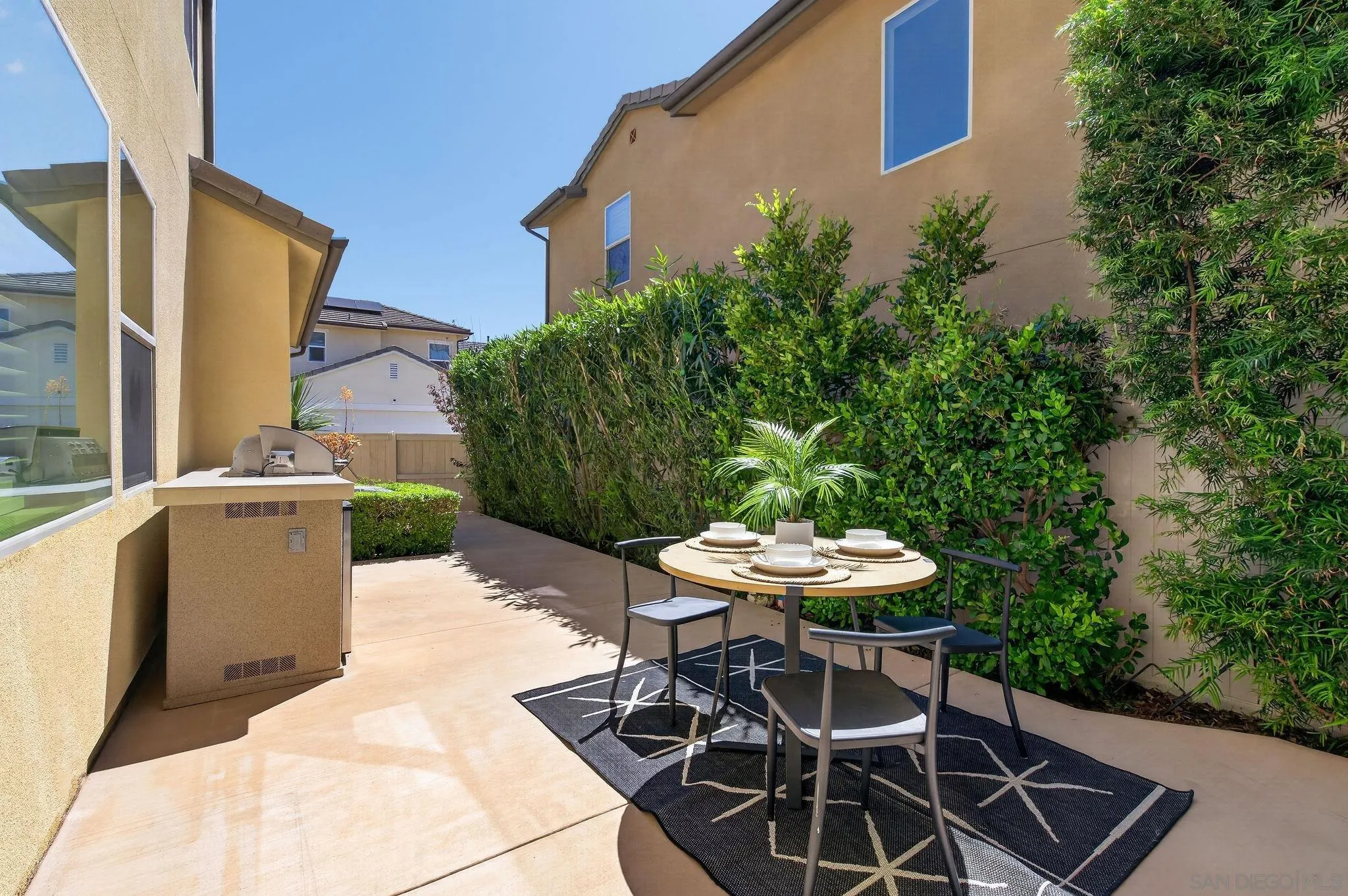 21421 Trail Ridge Drive Escondido, CA 92029 - Photo 20 of 42 Beautiful outdoor space perfect for indoor/outdoor living!