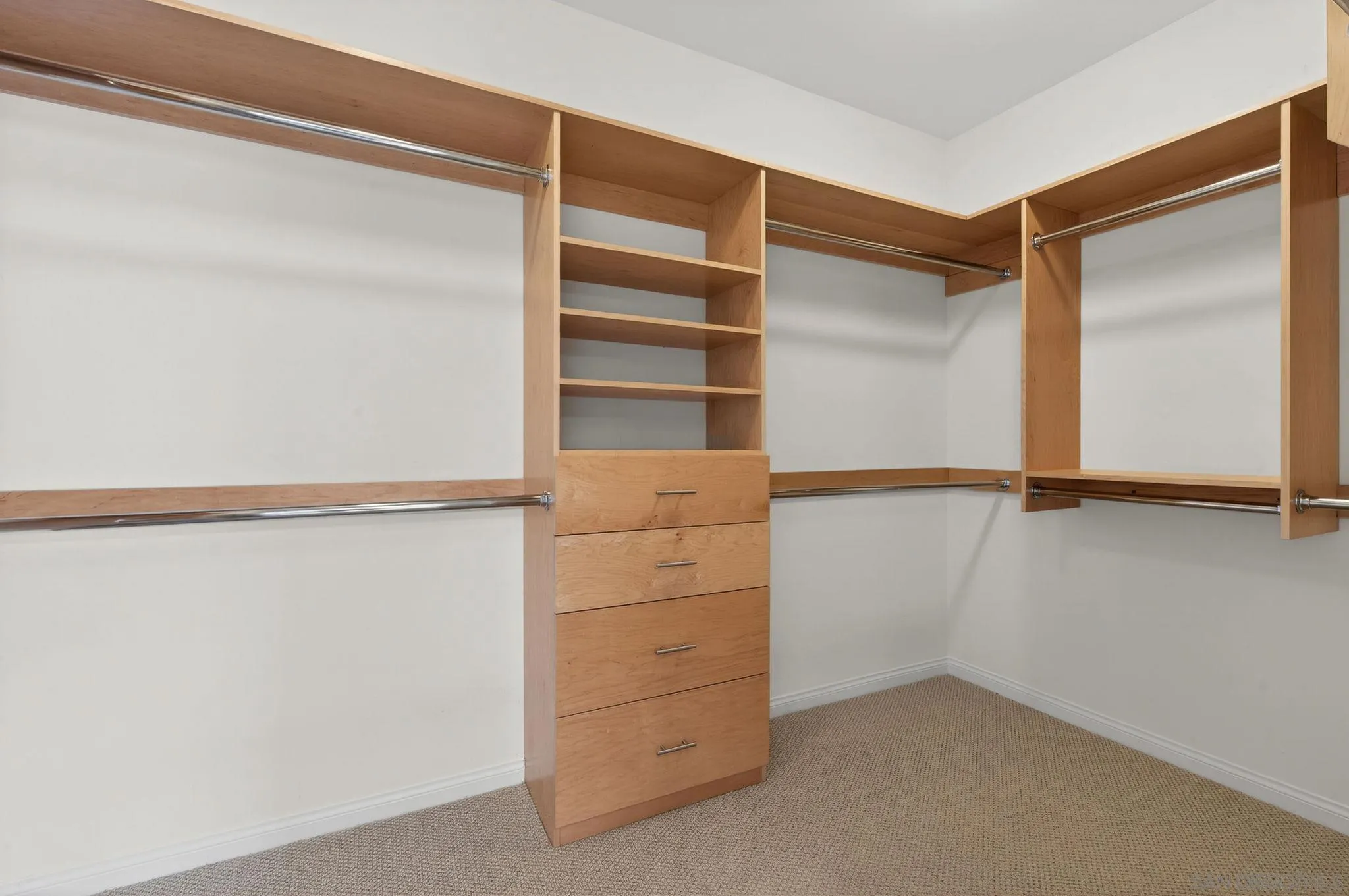 21421 Trail Ridge Drive Escondido, CA 92029 - Photo 31 of 42 HUGE walk in closet in the primary suite.
