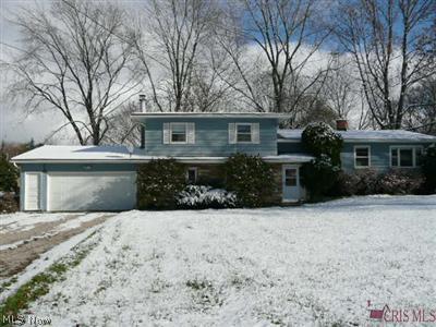 1527 Raleigh Boulevard Akron, OH 44321 - Photo 1 of 1 Gallery Image 1