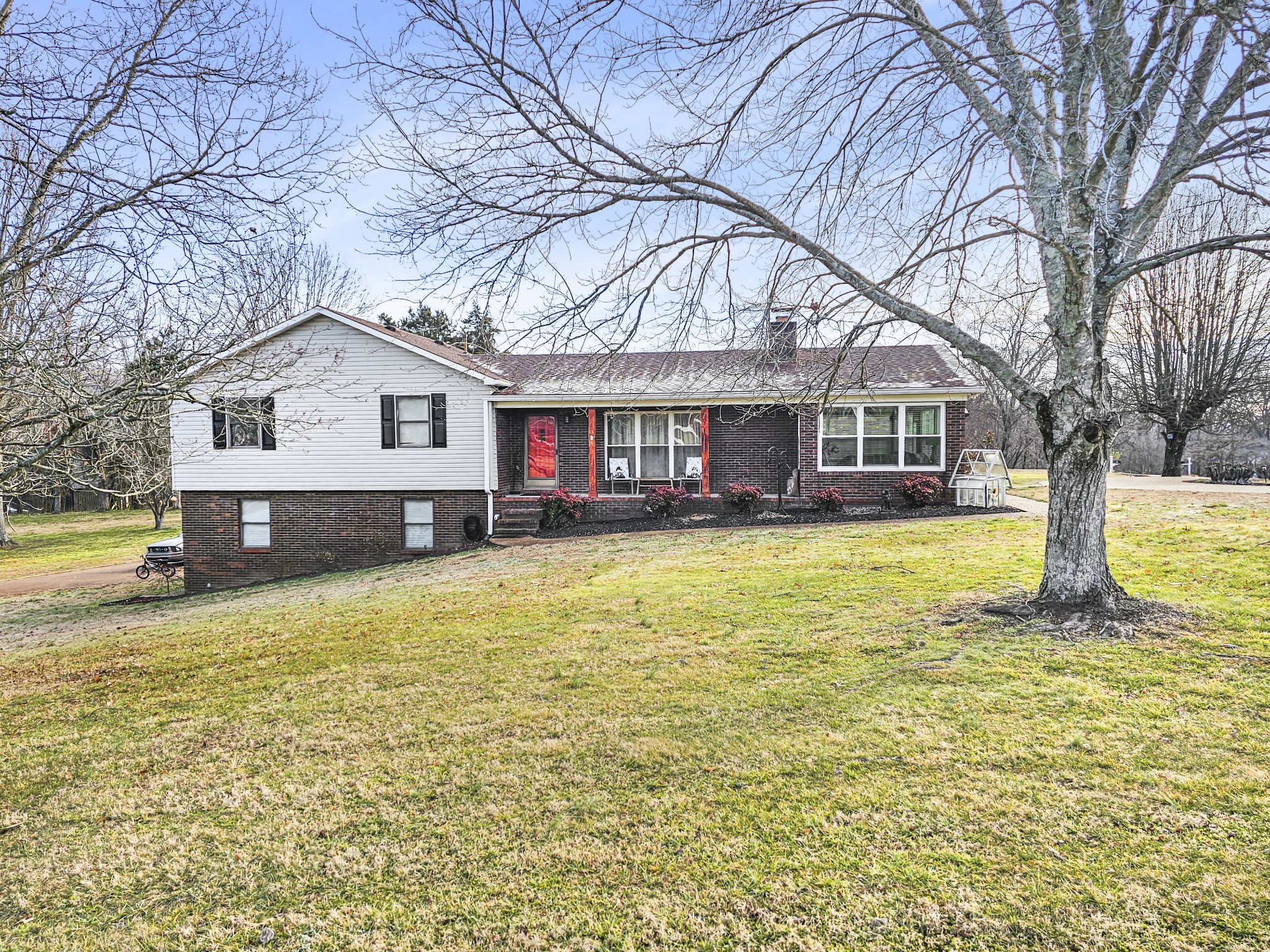 55 Morris Lane Carthage, TN 37030 - Photo 4 of 47 a house view with swimming pool in front of it