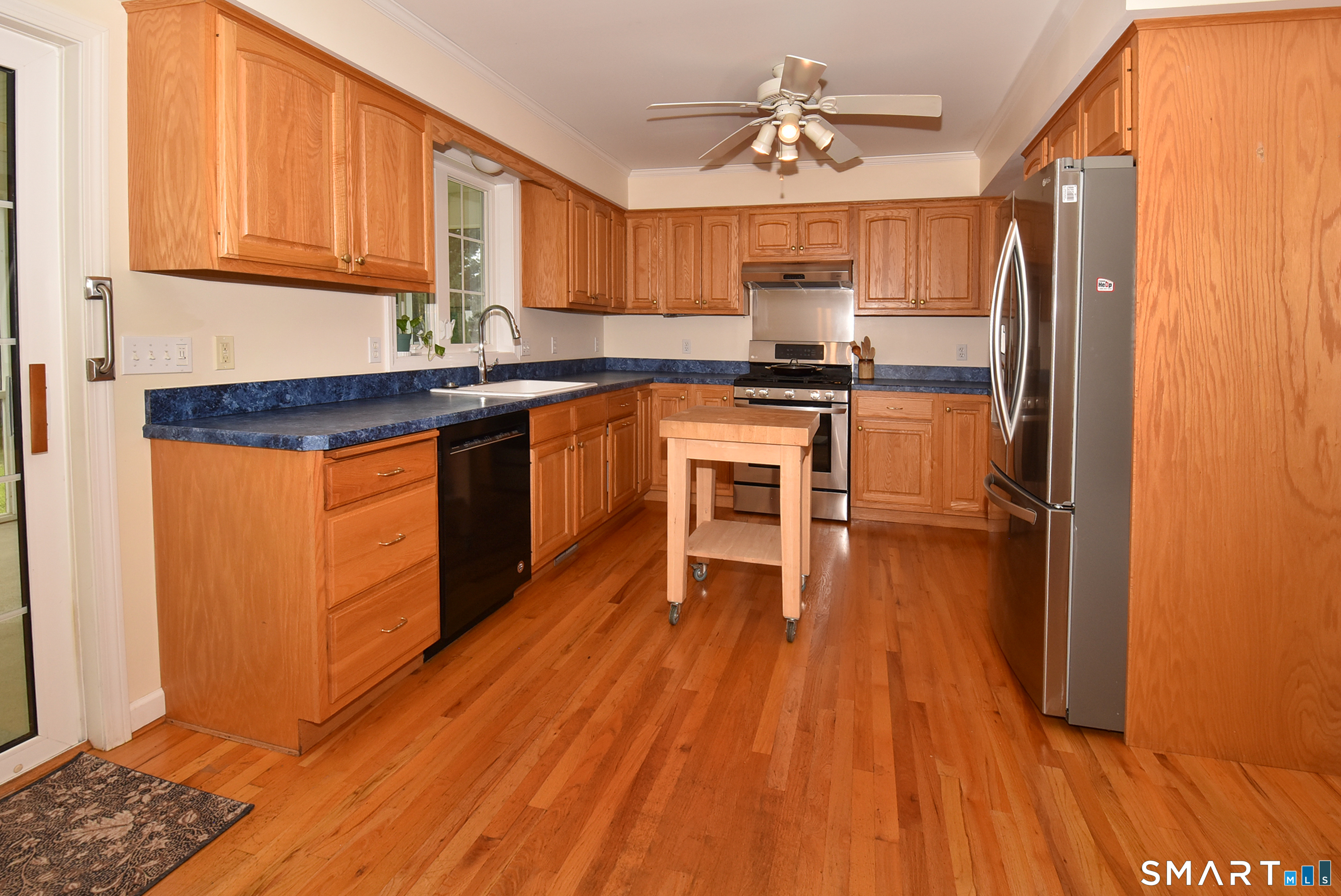 10 Coughlin Road Manchester, CT 06040 - Photo 11 of 36 Gallery Image 11