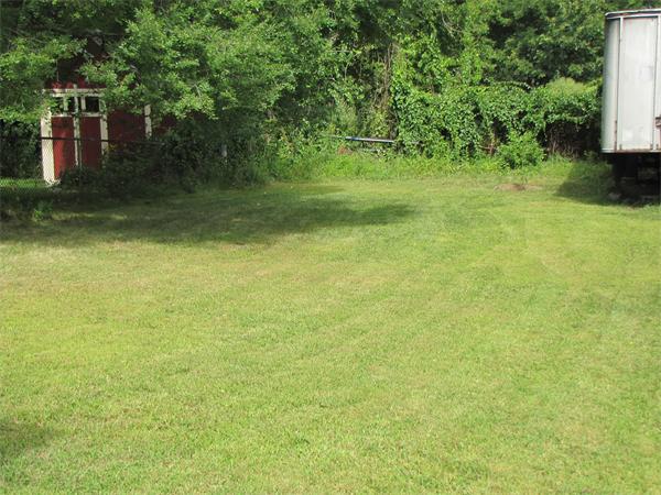 223 Providence Road Northbridge, MA 01588 - Photo 4 of 15 Gallery Image 4