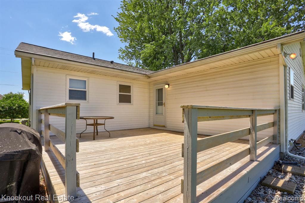 9941 Lange Road Birch Run, MI 48415 - Photo 34 of 42