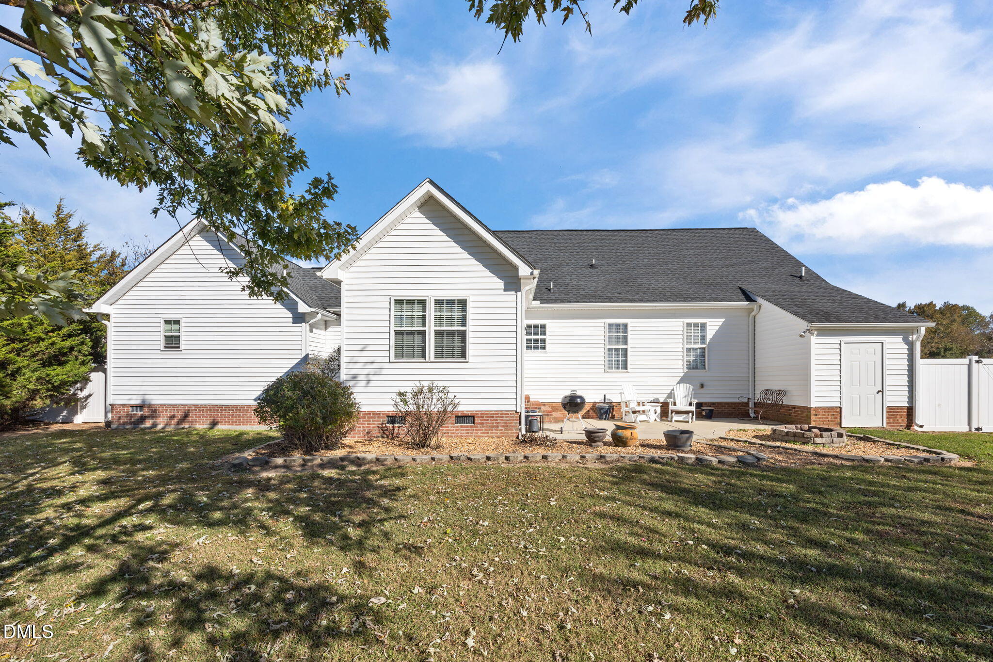 262 River Birch Run Coats, NC 27521 - Photo 38 of 49 44-web-or-mls-IMG_1705