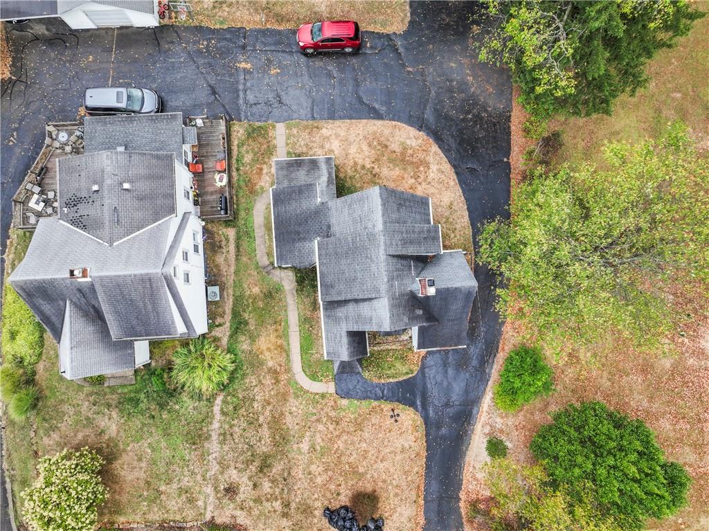 903 37th St Extension Beaver Falls, PA 15010 - Photo 29 of 29 an aerial view of residential houses with outdoor space