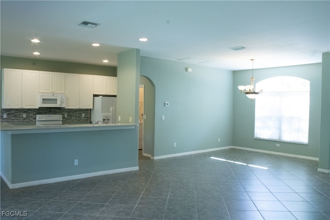 15057 Balmoral Loop Fort Myers, FL 33919 - Photo 2 of 17