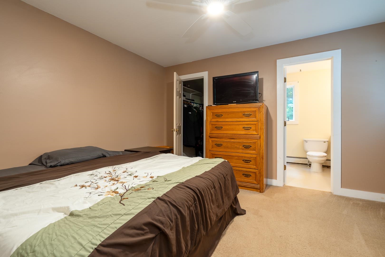 71 Peaslee Hill Road Weare, NH 03281 - Photo 13 of 24 Gallery Image 13