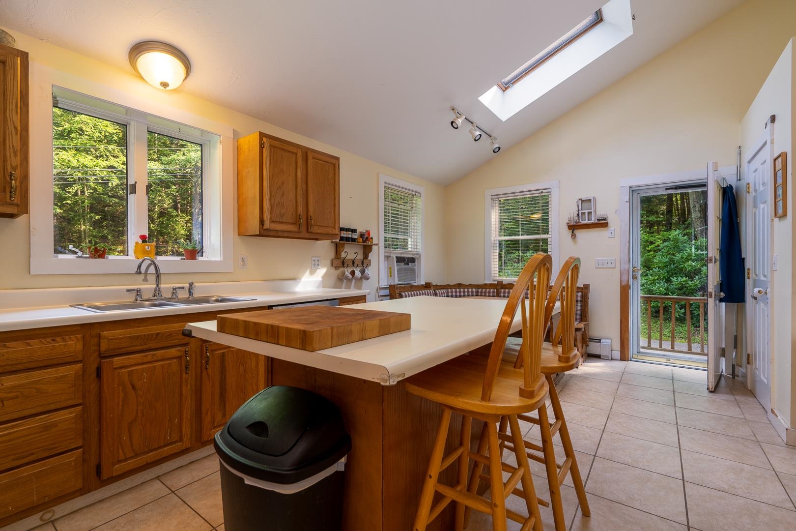 71 Peaslee Hill Road Weare, NH 03281 - Photo 3 of 24 Gallery Image 3