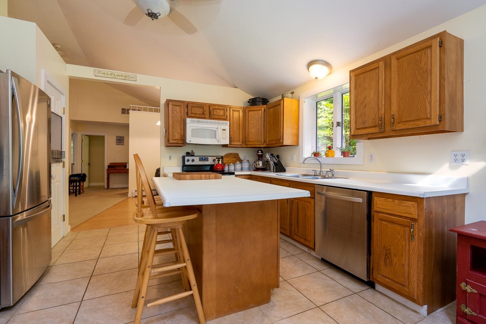 71 Peaslee Hill Road Weare, NH 03281 - Photo 4 of 24 Gallery Image 4