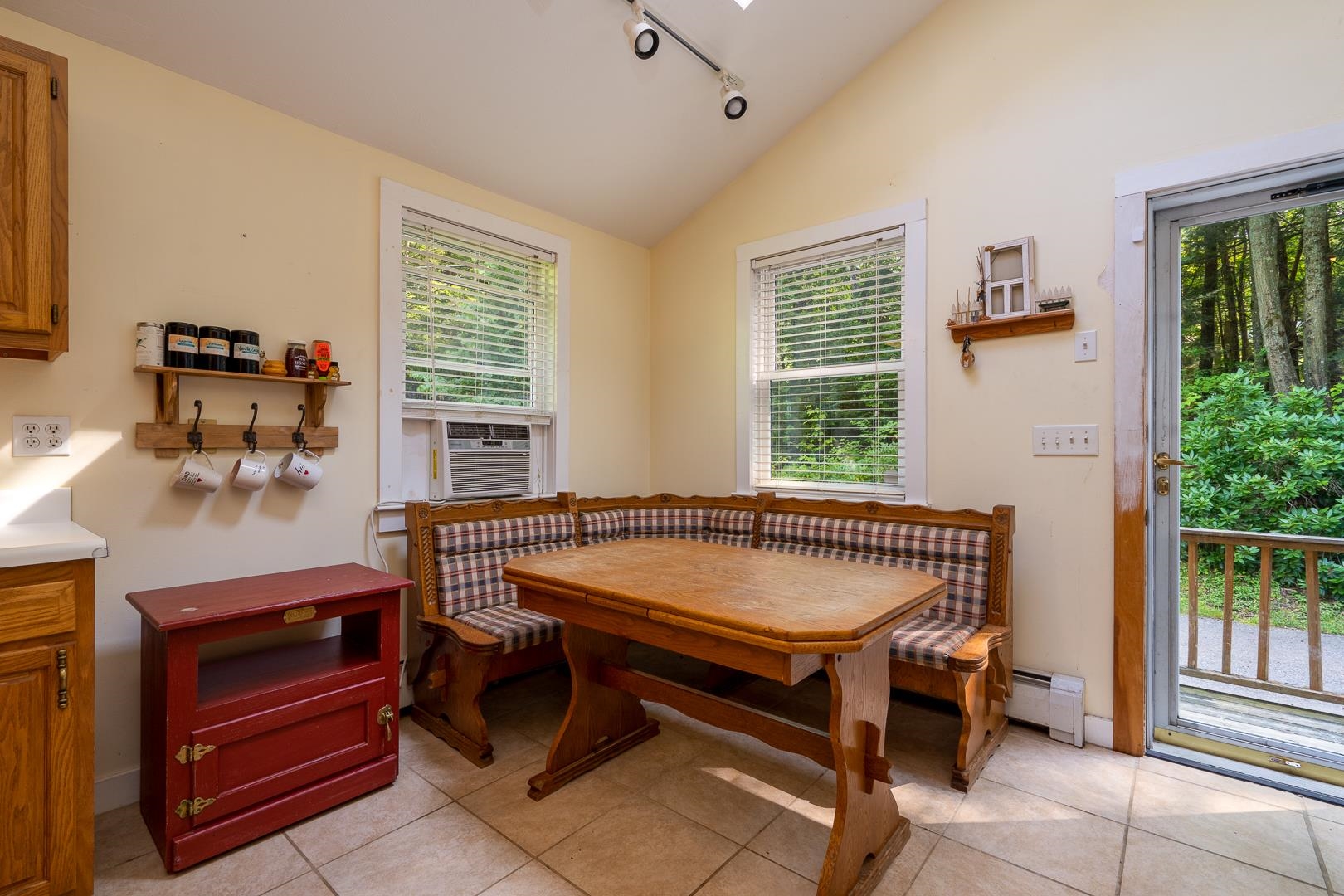 71 Peaslee Hill Road Weare, NH 03281 - Photo 5 of 24 Gallery Image 5