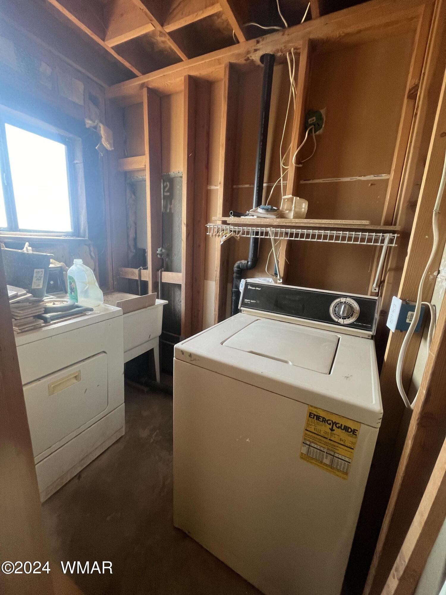 4086 Sondy Road Snowflake, AZ 85937 - Photo 34 of 50 Laundry room, needs drywall