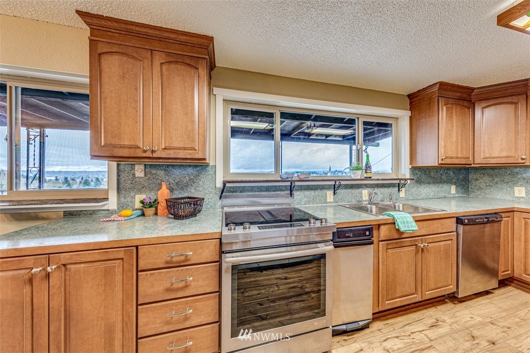 3207 Rickey Road Bremerton, WA 98310 - Photo 11 of 40 Gallery Image 11