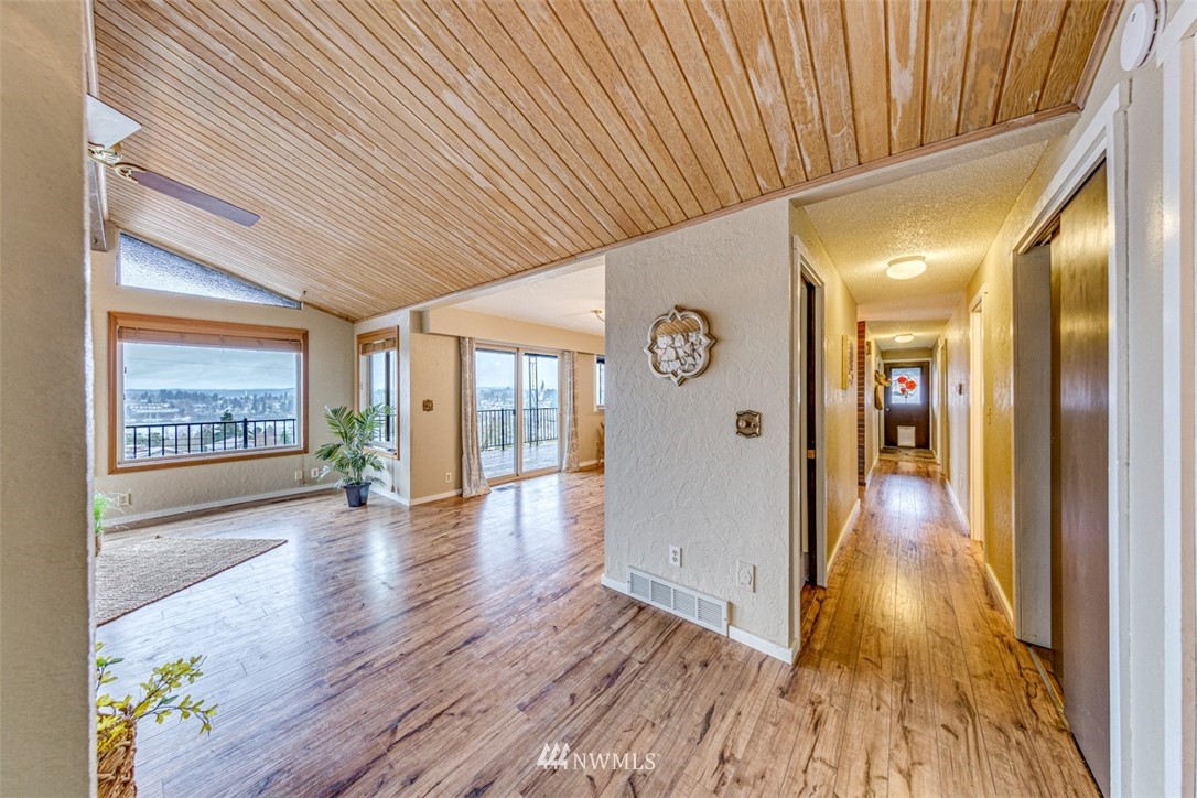 3207 Rickey Road Bremerton, WA 98310 - Photo 7 of 40 Gallery Image 7