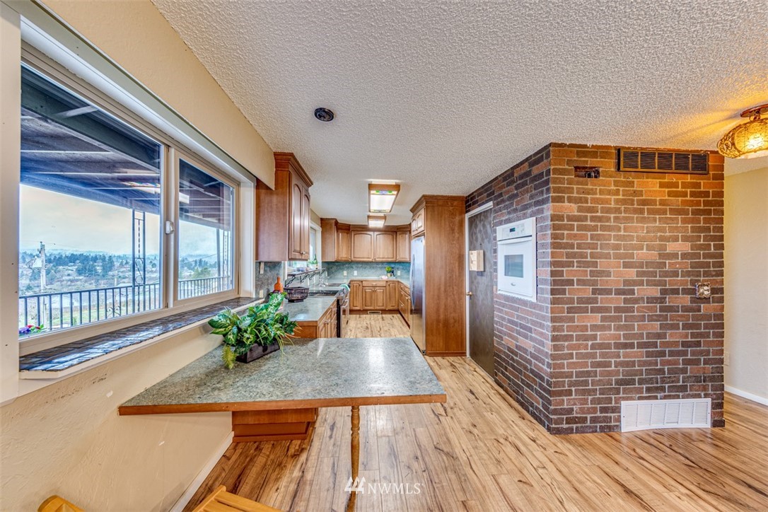 3207 Rickey Road Bremerton, WA 98310 - Photo 9 of 40 Gallery Image 9
