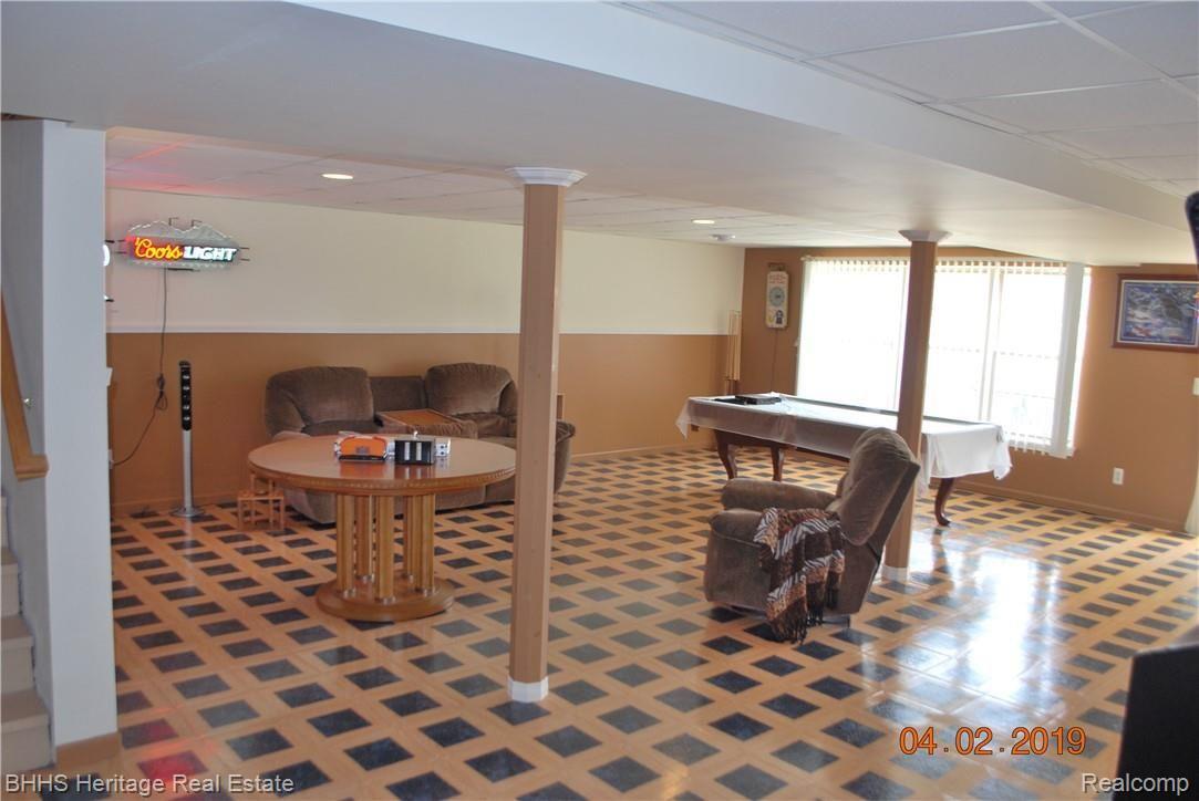 3272 Hogback Road Fowlerville, MI 48836 - Photo 24 of 34 Basement area