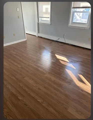 $1,300 | 371 4th Street, Unit 3E, Fall River, MA 02721