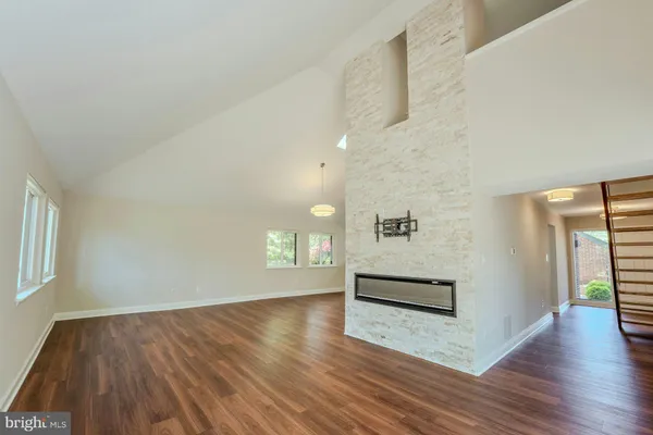 $1,125,000 | 11310 Harborside Cluster, Reston, VA 20191