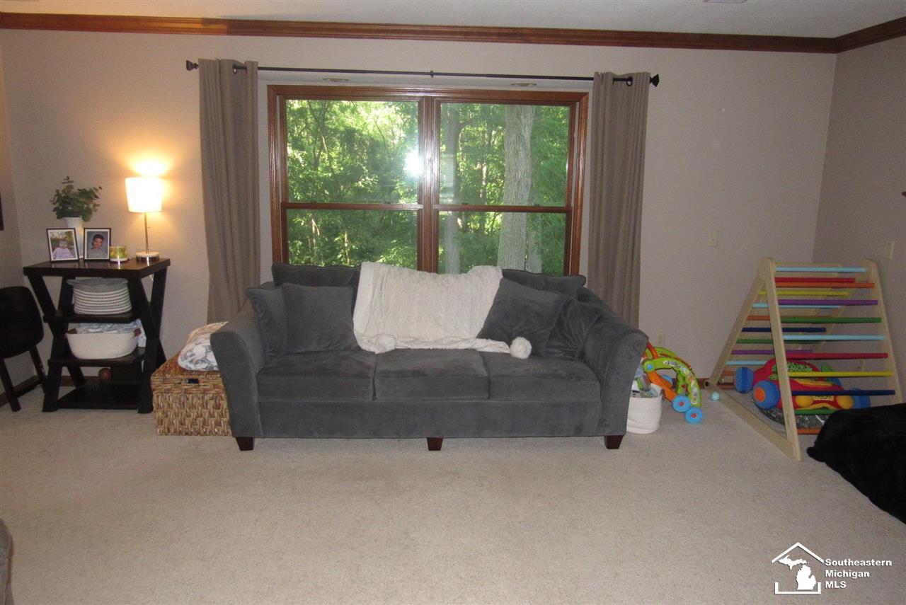 2489 Sandpiper Road Lambertville, MI 48144 - Photo 9 of 51 50079919-8.JPG