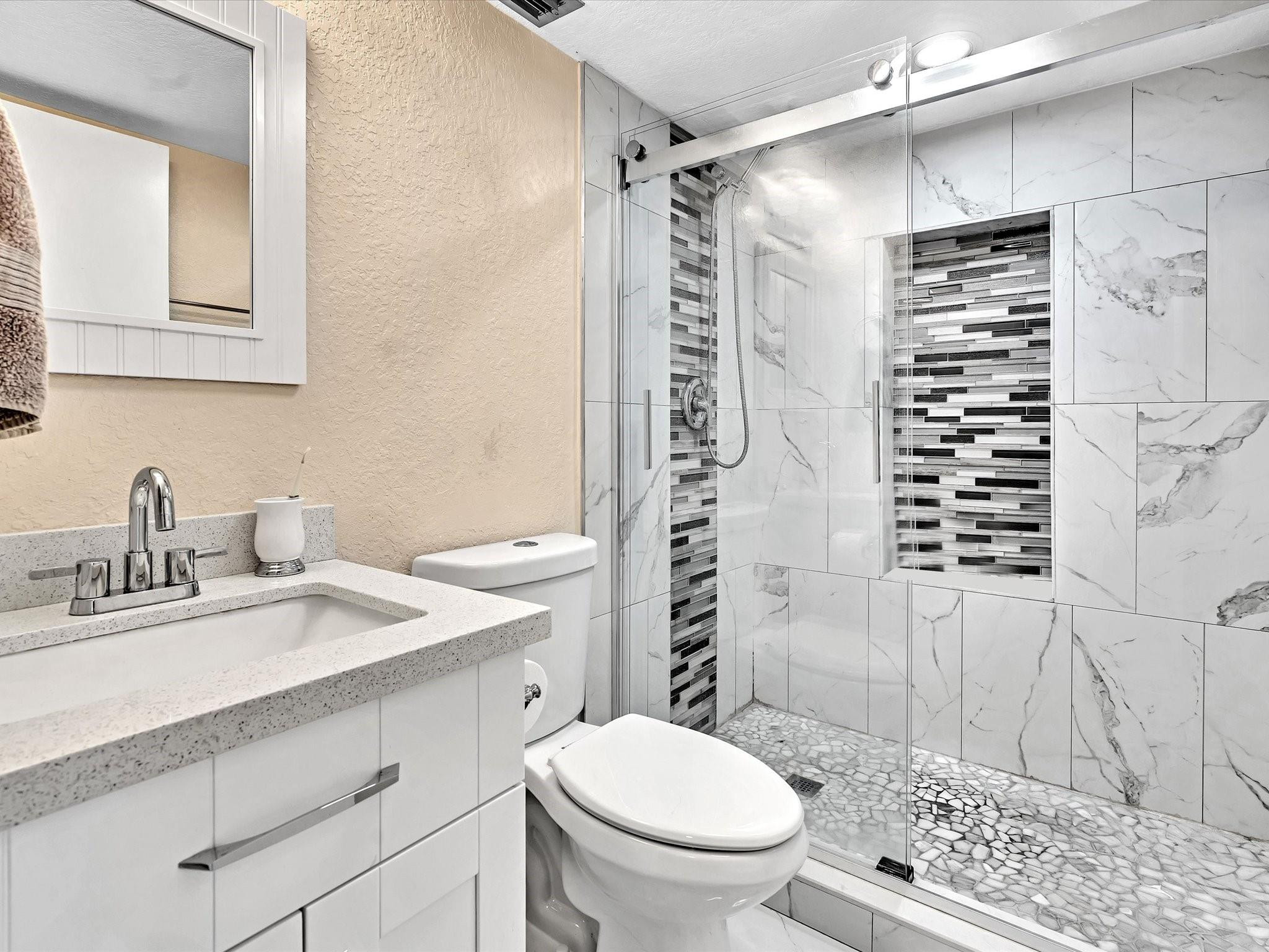 23006 Oxford Place, Unit D Boca Raton, FL 33433 - Photo 13 of 28 Photo 13