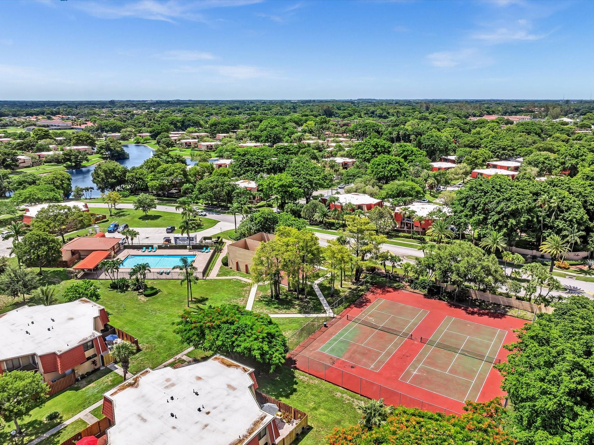 23006 Oxford Place, Unit D Boca Raton, FL 33433 - Photo 23 of 28 Photo 23