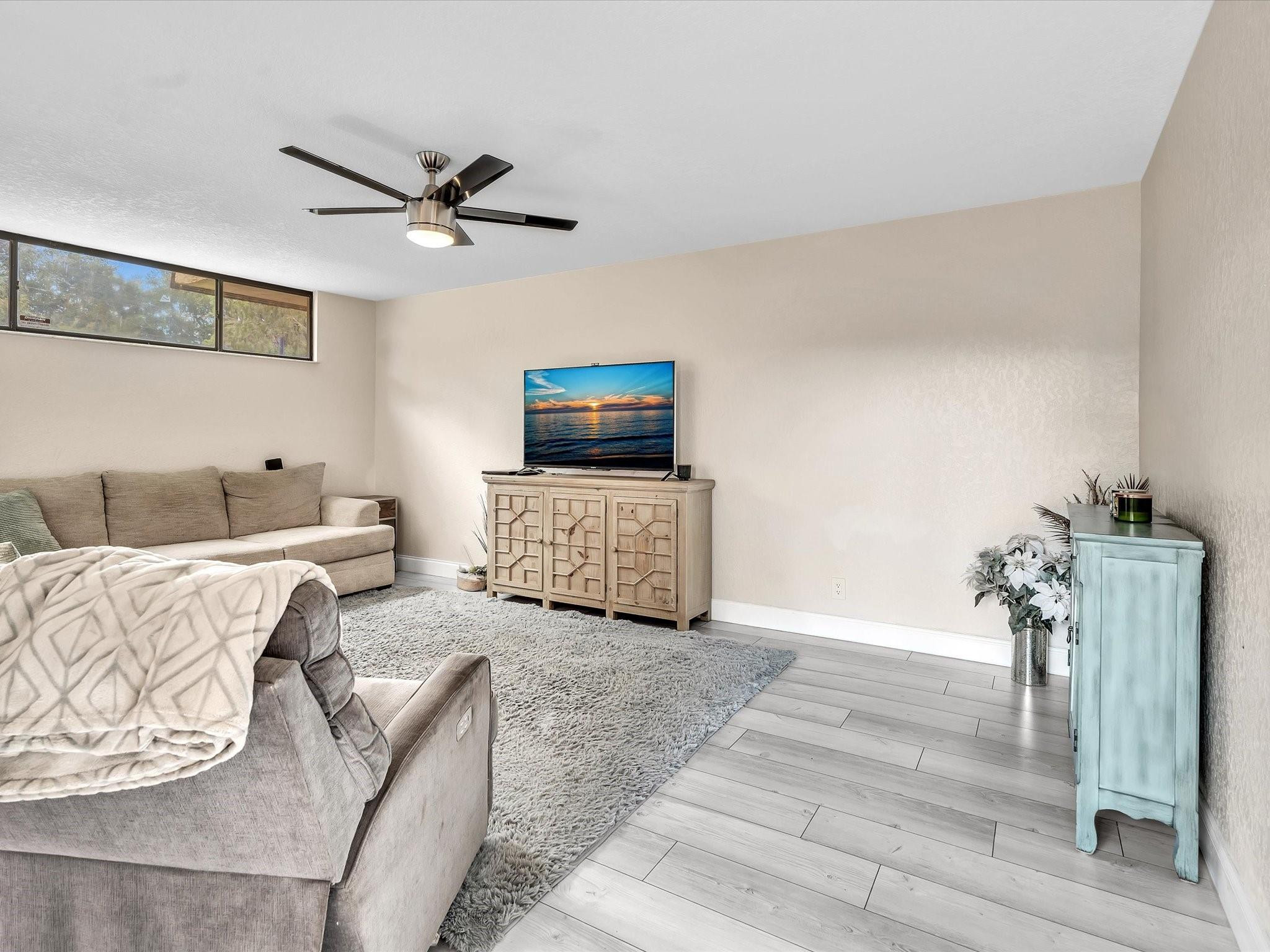 23006 Oxford Place, Unit D Boca Raton, FL 33433 - Photo 7 of 28 Photo 7