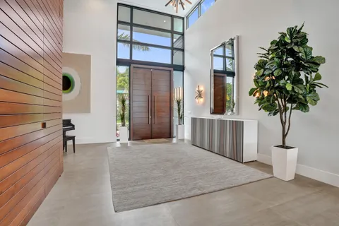 $7,999,000 | 2816 Northeast 38th Street, Fort Lauderdale, FL 33308