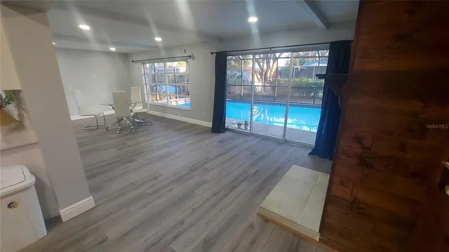 $2,900 | 1811 Forest Drive, Oldsmar, FL 34677