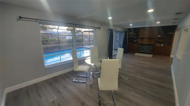 $2,900 | 1811 Forest Drive, Oldsmar, FL 34677