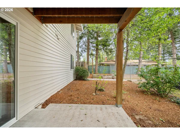 $815,000 | 1546 Northeast Cleveland Avenue, Gresham, OR 97030