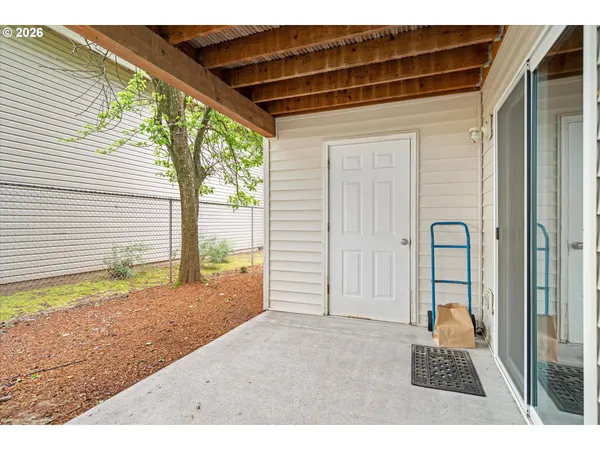 $815,000 | 1546 Northeast Cleveland Avenue, Gresham, OR 97030