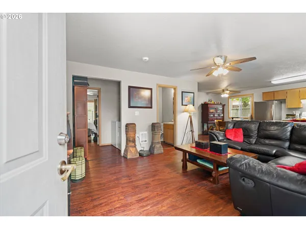 $815,000 | 1546 Northeast Cleveland Avenue, Gresham, OR 97030