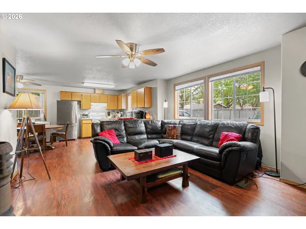 $815,000 | 1546 Northeast Cleveland Avenue, Gresham, OR 97030