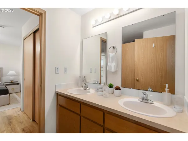 $815,000 | 1546 Northeast Cleveland Avenue, Gresham, OR 97030