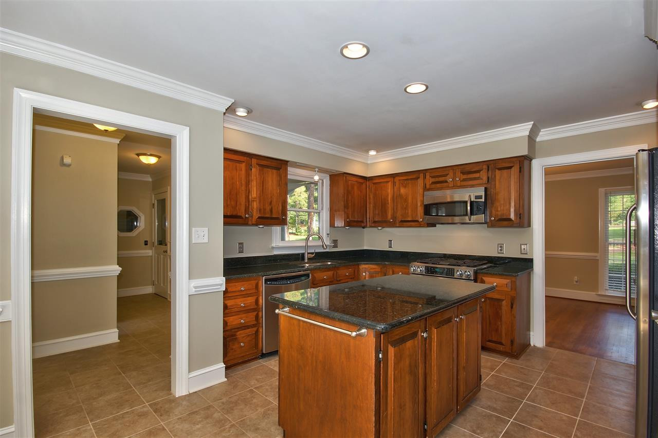 304 Key Court Raleigh, NC 27614 - Photo 7 of 25 Photo 7