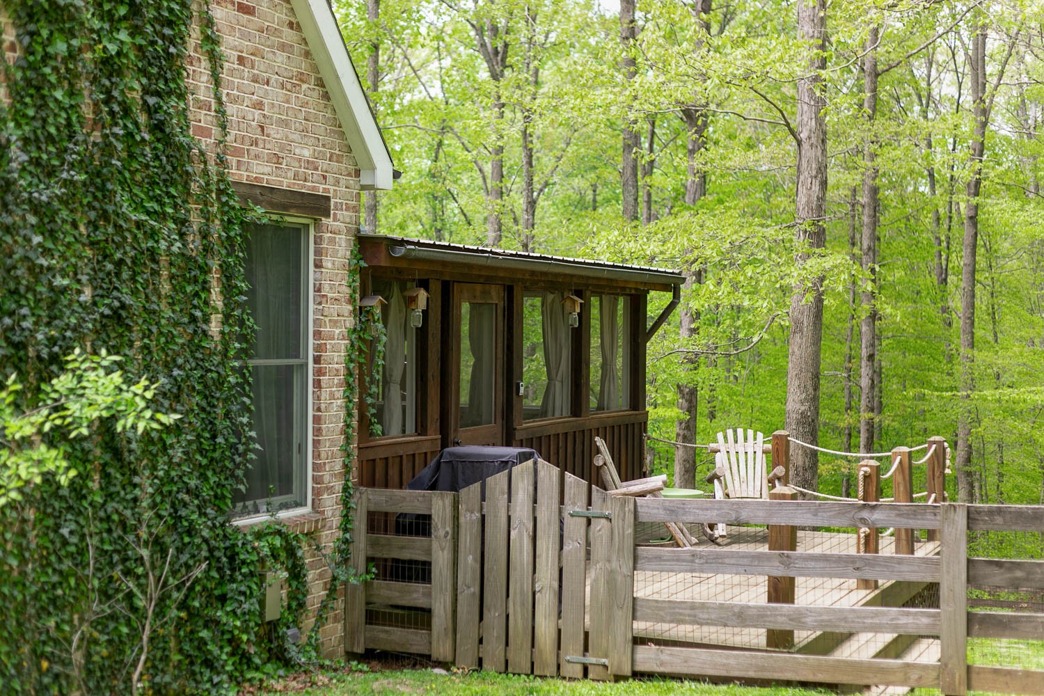 5672 Pinewood Road Franklin, TN 37064 - Photo 34 of 55 a view of balcony with furniture