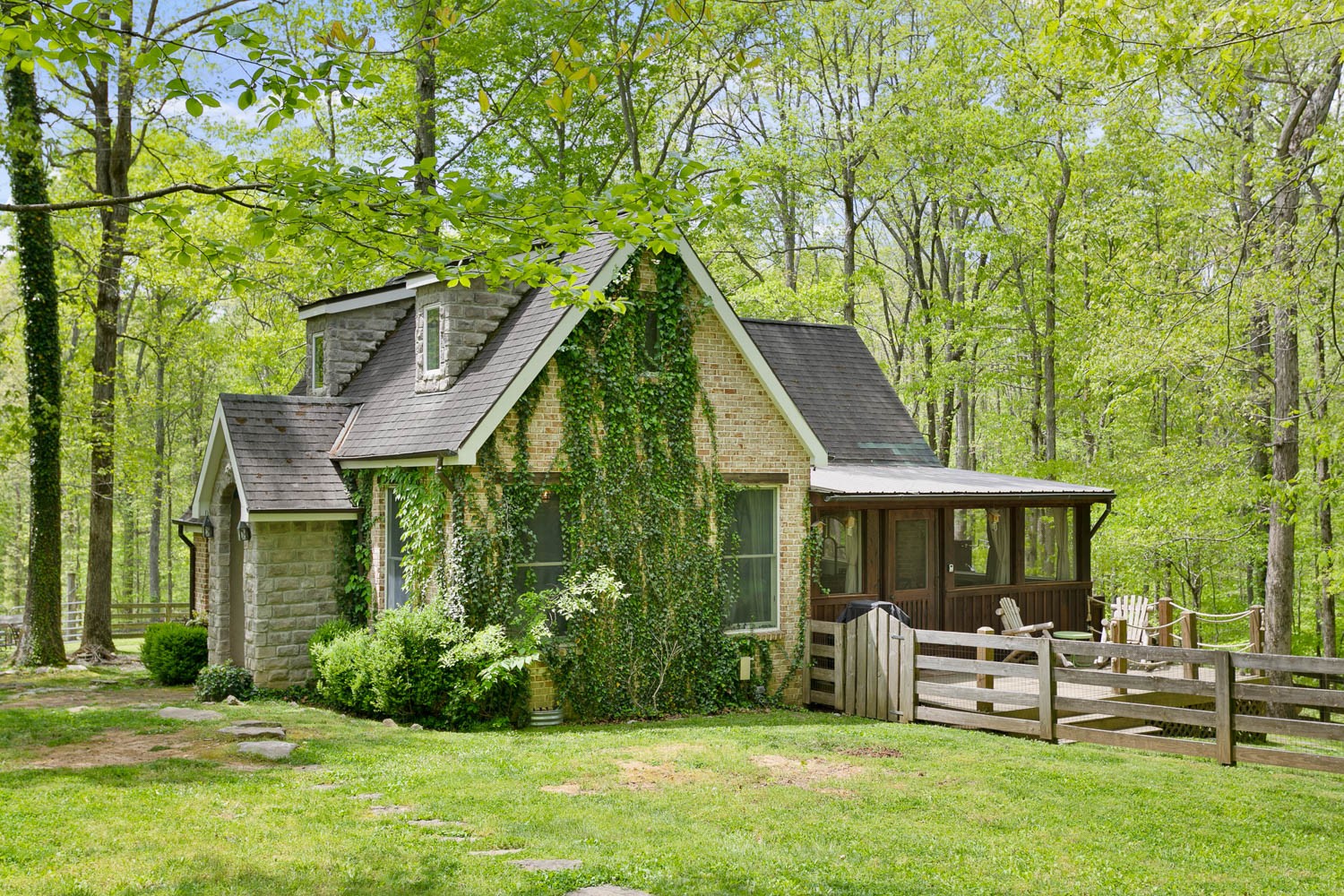 5672 Pinewood Road Franklin, TN 37064 - Photo 41 of 55 a view of a house with a yard patio and sitting area