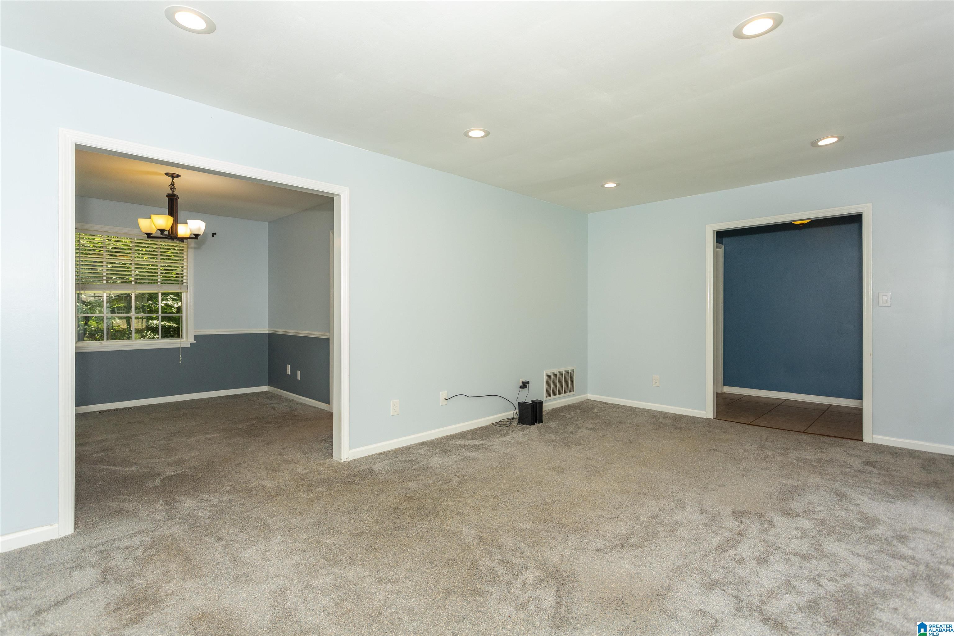 5944 Southcrest Road Birmingham, AL 35213 - Photo 8 of 43