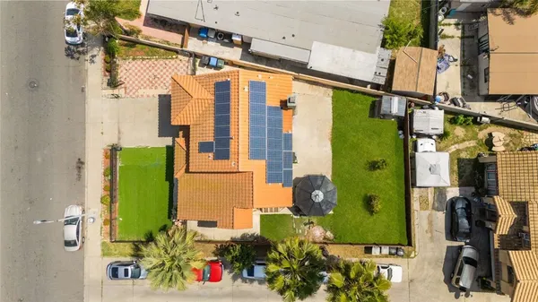 $3,250 | 1010 West Wilson Street, Pomona, CA 91768