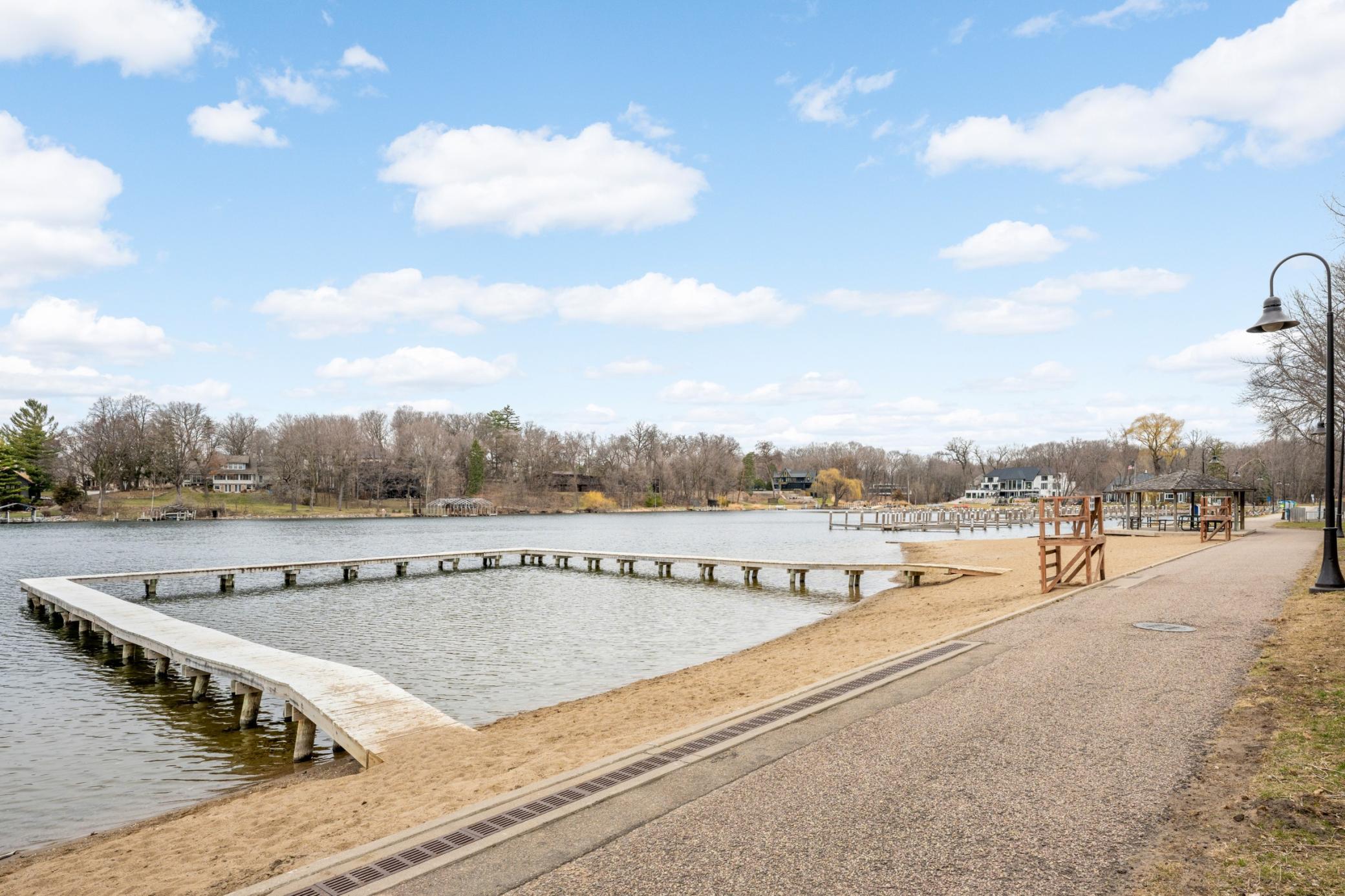 3645 Laurel Drive Deephaven, MN 55391 - Photo 40 of 44