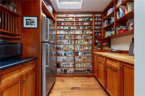 $3,500,000 | 1501 Beacon Hill Road, Block Island, RI 02807