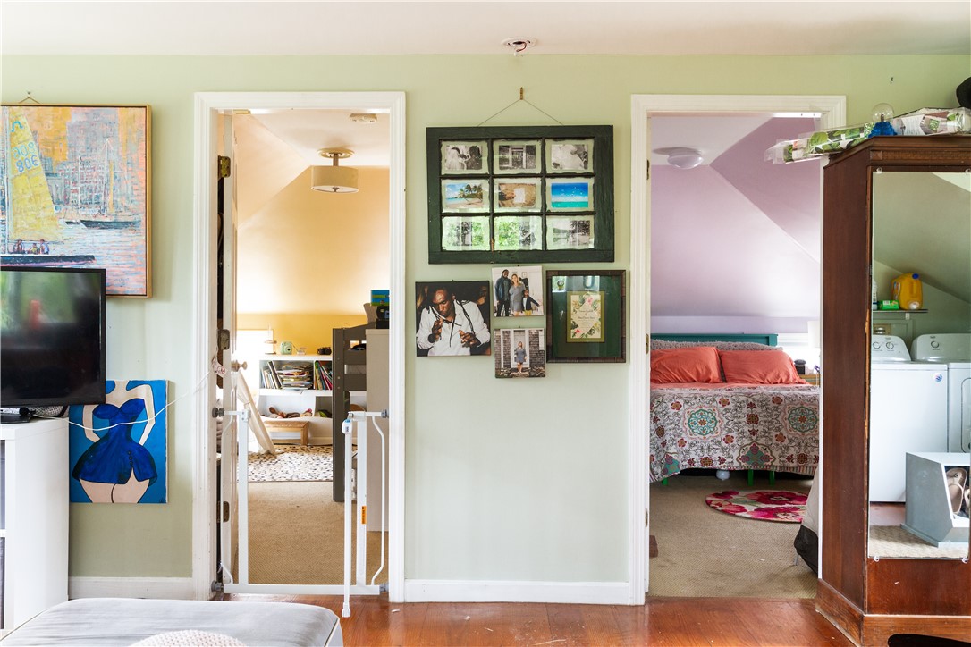 1501 Beacon Hill Road Block Island, RI 02807 - Photo 31 of 50 Apartment Bedrooms