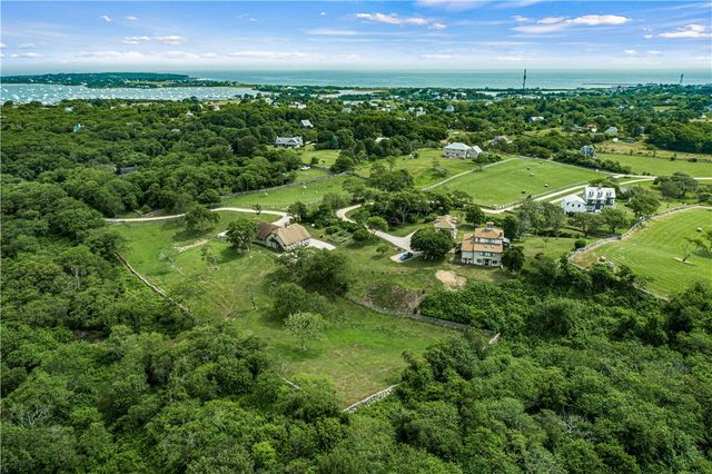 $3,500,000 | 1501 Beacon Hill Road, Block Island, RI 02807