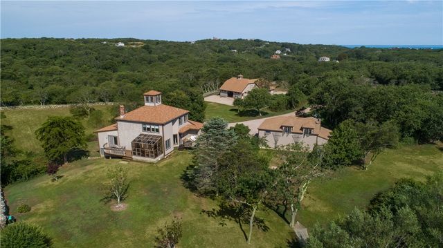 $3,500,000 | 1501 Beacon Hill Road, Block Island, RI 02807