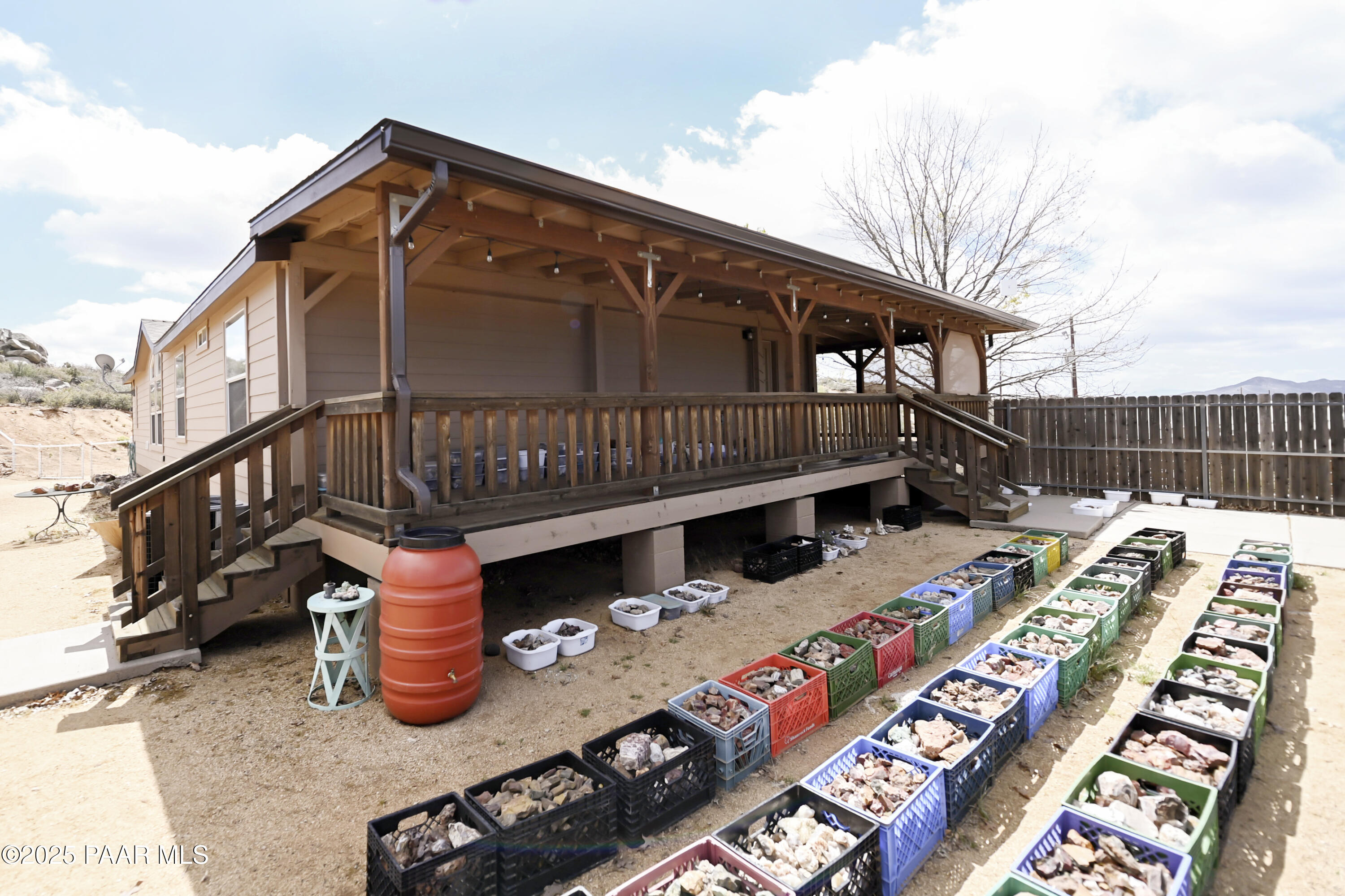 17985 East Hunters Lane Dewey, AZ 86327 - Photo 38 of 41 a view of balcony with wooden floor and seating space