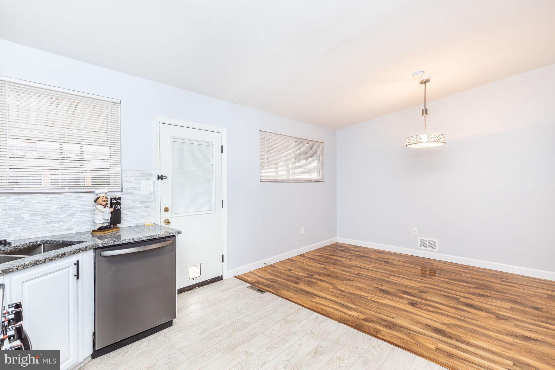 8122 Scotts Level Road Baltimore, MD 21208 - Photo 4 of 18