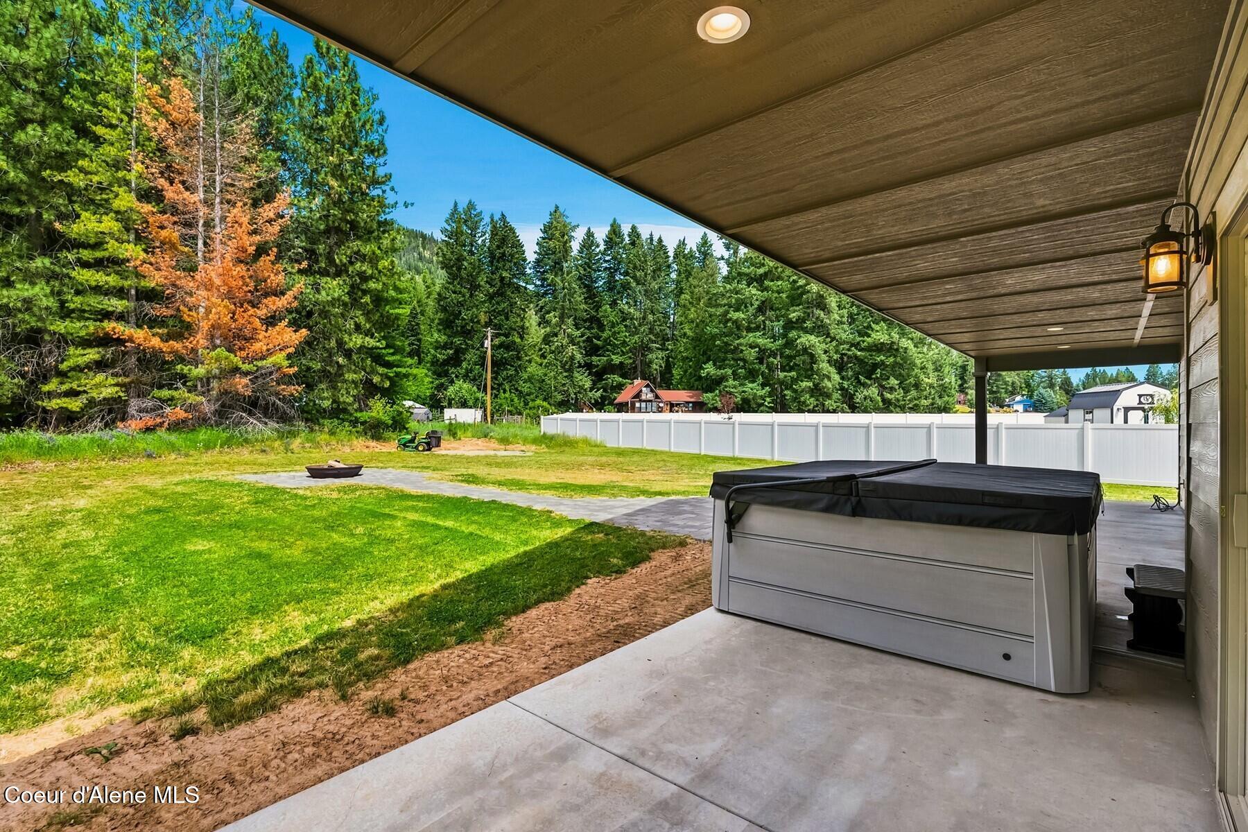 1317 Prominence Court Sandpoint, ID 83864 - Photo 40 of 44 Covered Patio Hot Tub
