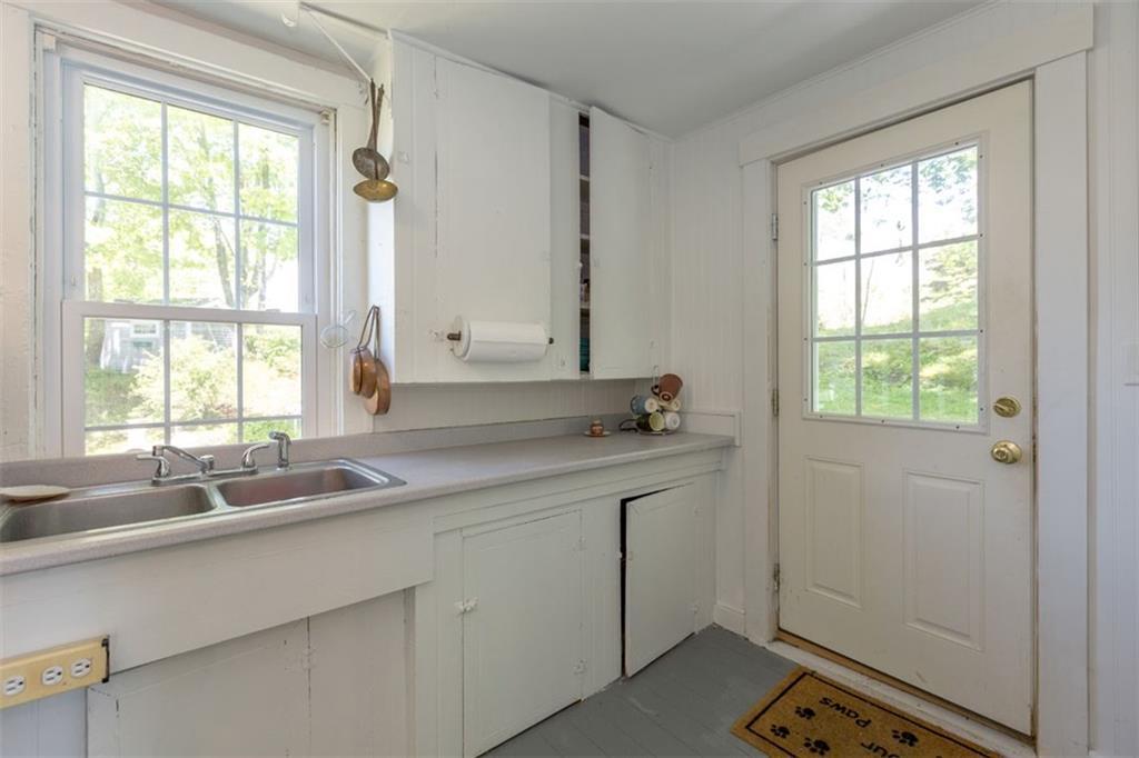 81 Lowells Cove Road Orrs Island, ME 04066 - Photo 9 of 28 Photo