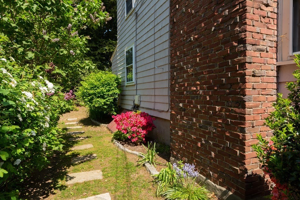 55 Hinckley Road Newton, MA 02468 - Photo 36 of 36 Gallery Image 36